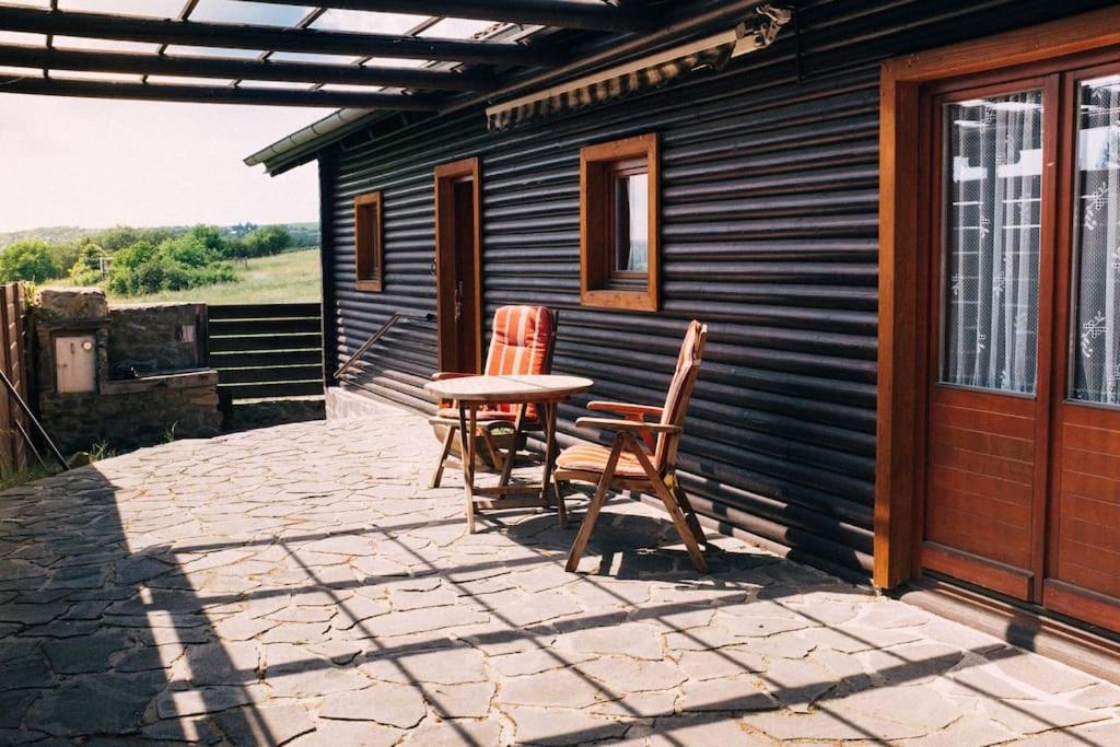 Villa Krasny Srub Na Jihu Brna Zelesice Exterior foto